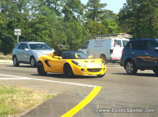 Lotus Elise spotted in Jacksonville, Florida