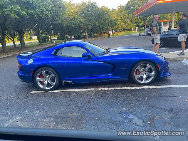 Dodge Viper spotted in Beaufort, South Carolina