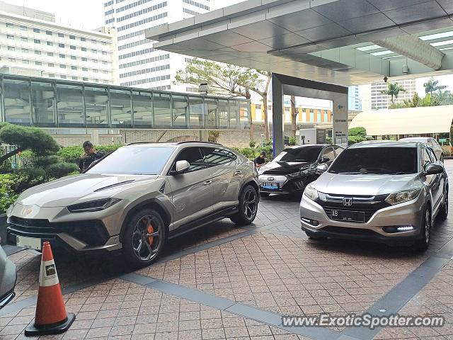 Lamborghini Urus spotted in Jakarta, Indonesia