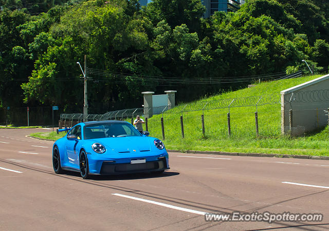 Porsche 911 GT3 spotted in Curitiba, PR, Brazil