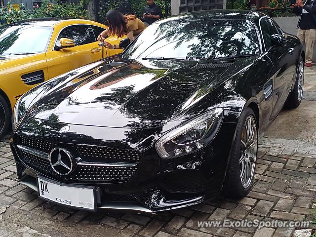 Mercedes AMG GT spotted in Jakarta, Indonesia