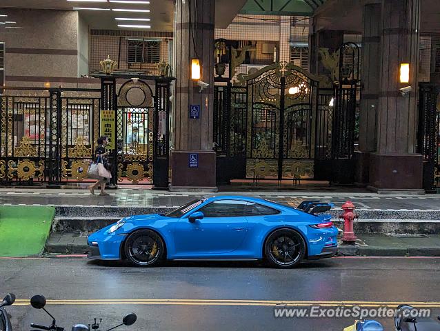 Porsche 911 GT3 spotted in New Taipei, Taiwan