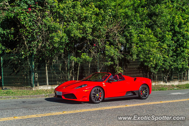 Ferrari F430 spotted in Curitiba, PR, Brazil