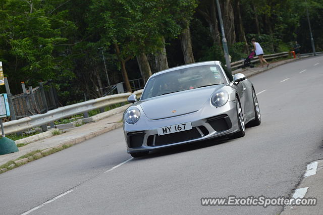 Porsche 911 GT3 spotted in Hong Kong, China