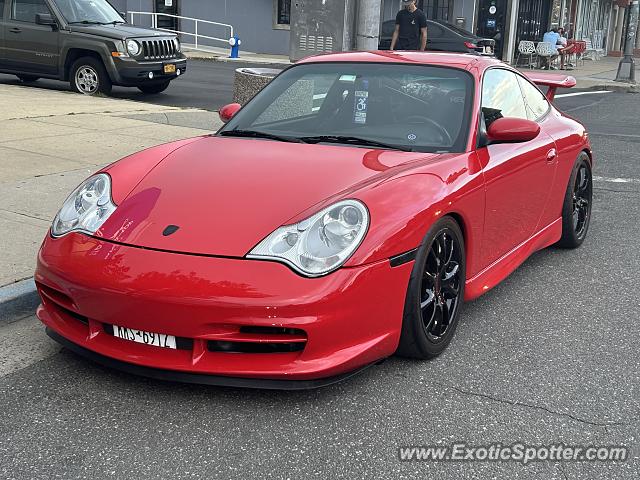 Porsche 911 GT3 spotted in Long beach, New York