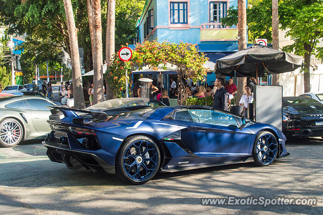 Lamborghini Aventador spotted in São Paulo, SP, Brazil