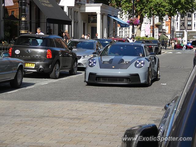 Porsche 911 GT3 spotted in London, United Kingdom