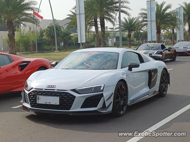 Audi R8 spotted in Jakarta, Indonesia