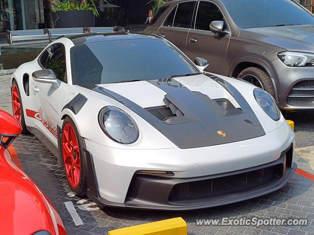 Porsche 911 GT3 spotted in Jakarta, Indonesia