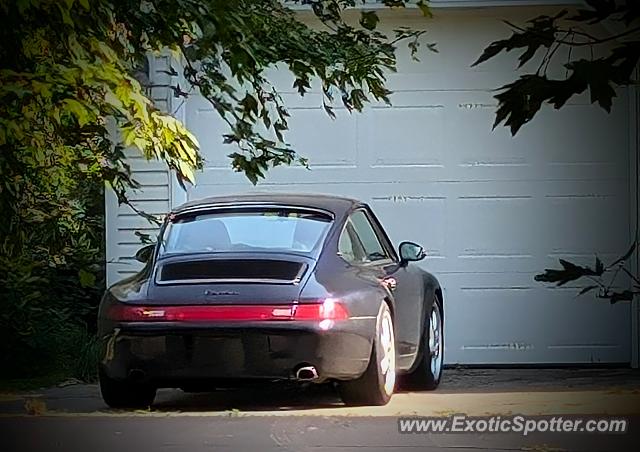 Porsche 911 spotted in Suamico, Wisconsin