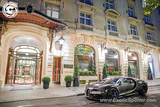 Bugatti Chiron spotted in Paris, France