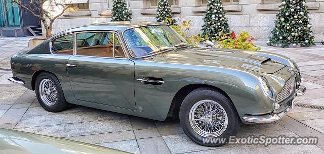 Aston Martin DB5 spotted in Zürich, Switzerland