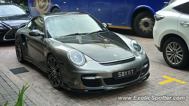 Porsche 911 Turbo spotted in Singapore, Singapore