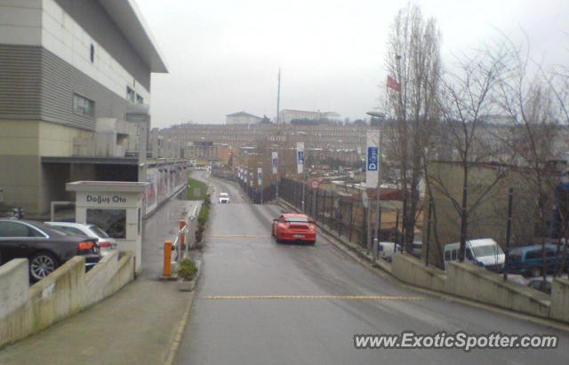 Porsche 911 GT3 spotted in Istanbul, Turkey