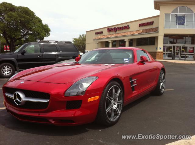 Mercedes SLS AMG spotted in San Antonio, Texas