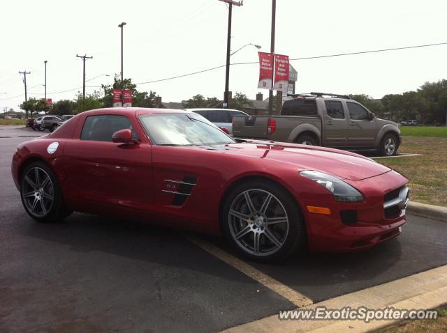 Mercedes SLS AMG spotted in San Antonio, Texas