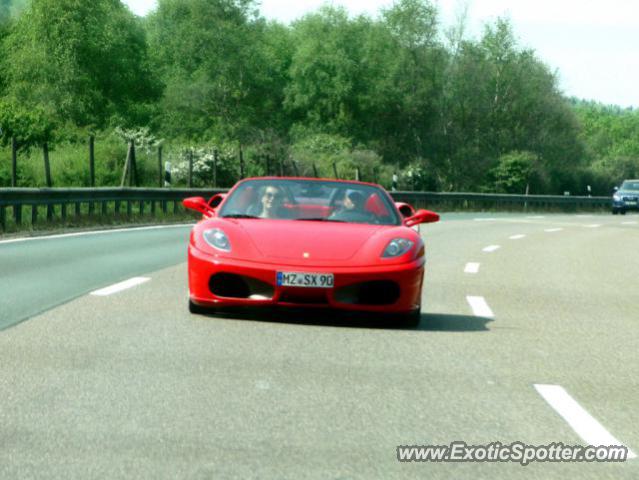 Ferrari F430 spotted in Motoway, Germany