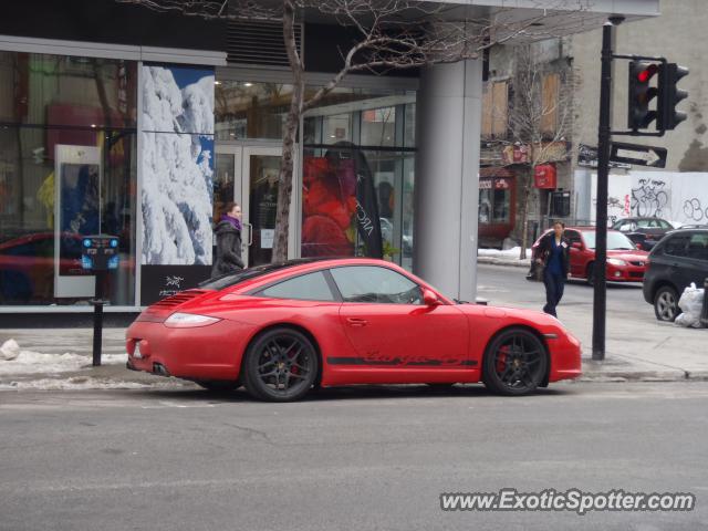 Porsche 911 spotted in Montreal, Canada