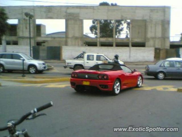 Ferrari 360 Modena spotted in Lima, Peru