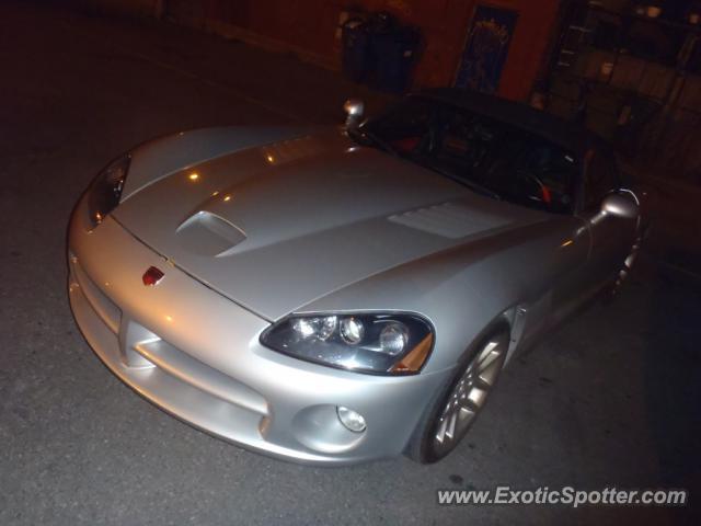 Dodge Viper spotted in Montreal, Canada