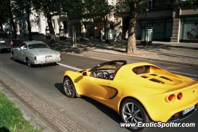 Lotus Elise spotted in Berlin, Germany