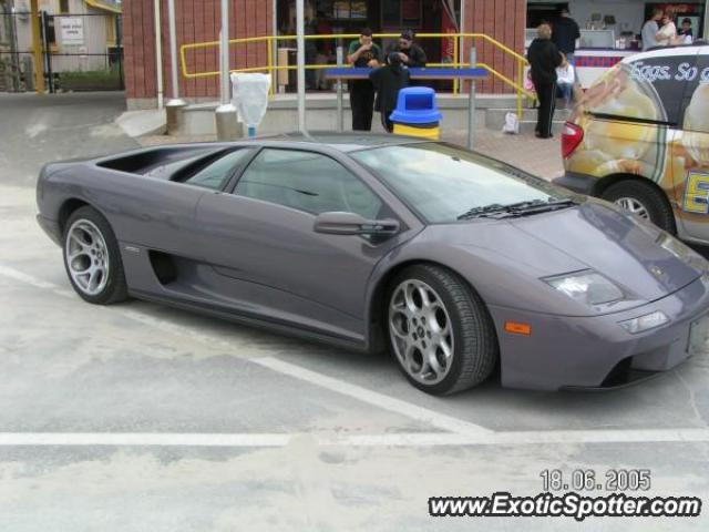 Lamborghini Diablo spotted in Wasaga Beach, Canada