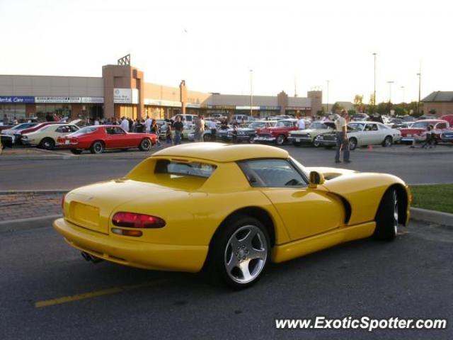 Dodge Viper spotted in Bolton, Canada