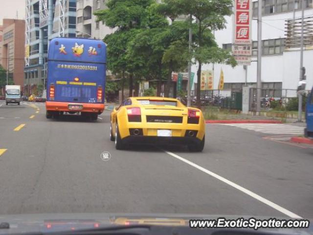 Lamborghini Gallardo spotted in TAIPEI, Taiwan