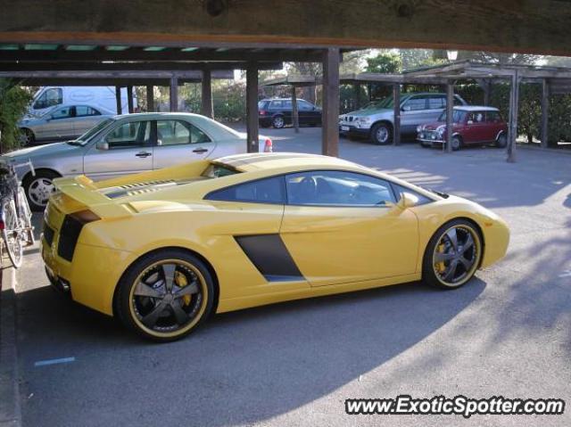 Lamborghini Gallardo spotted in Port Grimaud, France