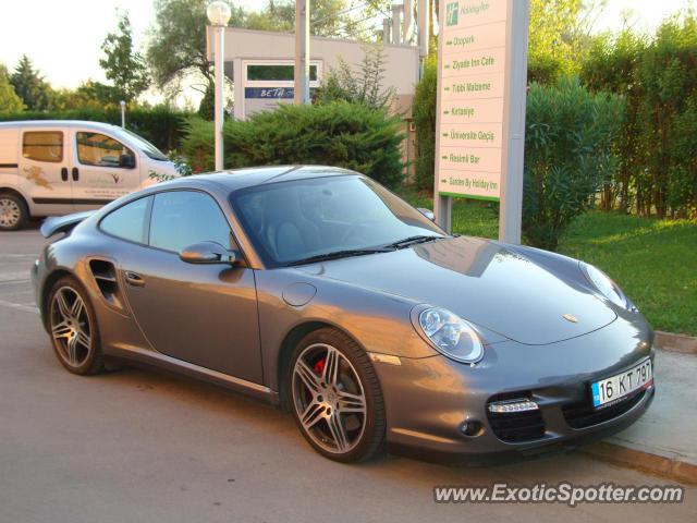 Porsche 911 Turbo spotted in Bursa, Turkey