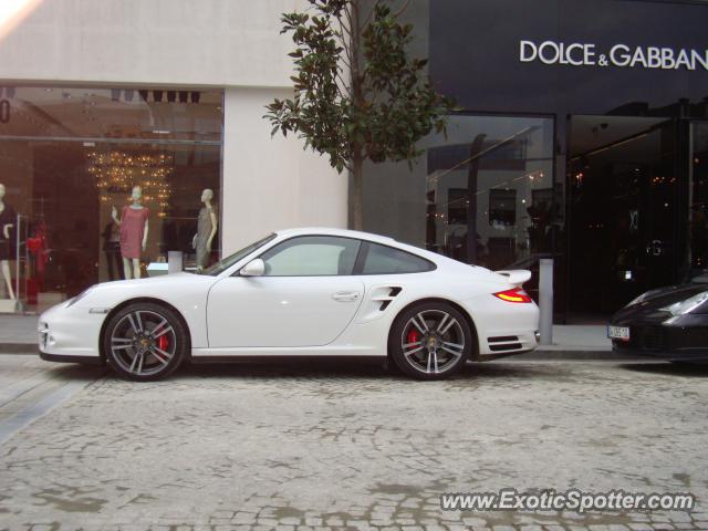 Porsche 911 Turbo spotted in İstanbul, Turkey