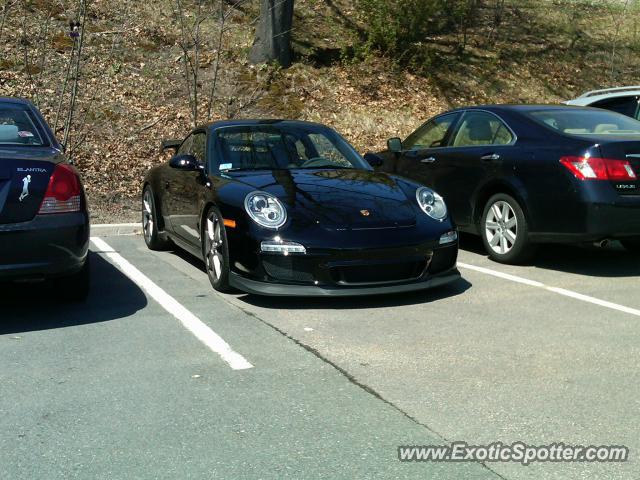 Porsche 911 GT3 spotted in Burlington, Massachusetts