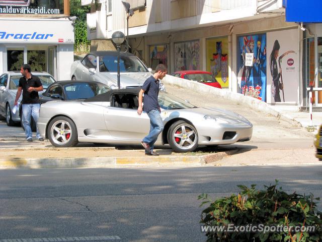 Ferrari 360 Modena spotted in Istanbul, Turkey