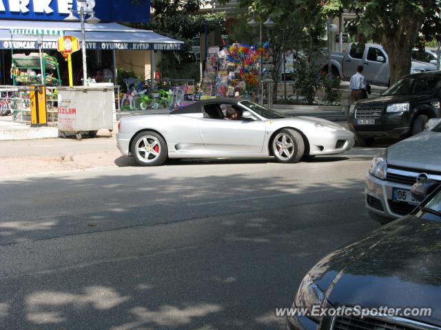 Ferrari 360 Modena spotted in Istanbul, Turkey