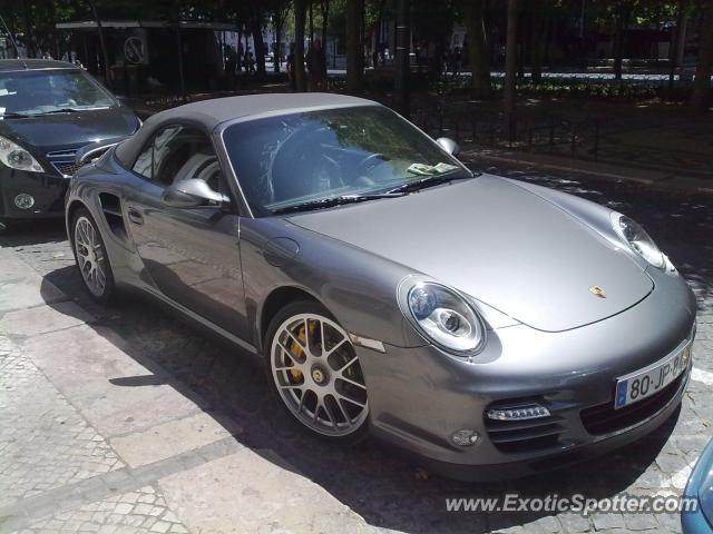 Porsche 911 Turbo spotted in Lisboa, Portugal