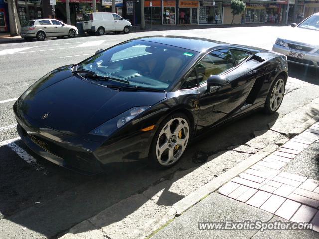 Lamborghini Gallardo spotted in Gold Coast, Australia