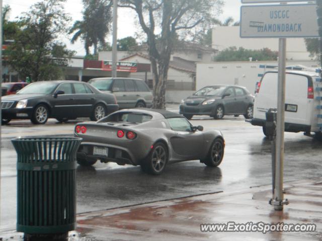 Lotus Elise spotted in Miami, Florida