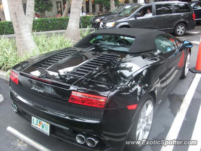 Lamborghini Gallardo spotted in Miami, Florida