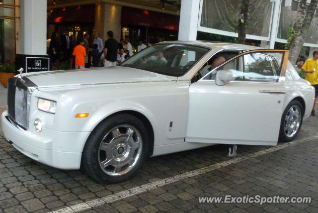 Rolls Royce Phantom spotted in Miami, Florida