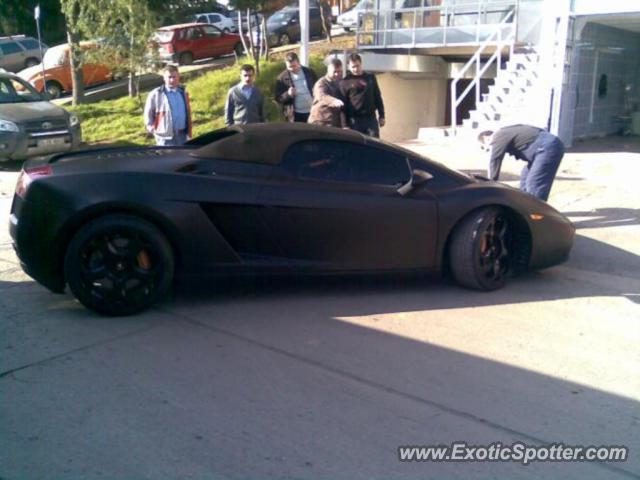 Lamborghini Gallardo spotted in Istanbul, Turkey