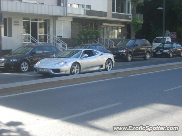 Ferrari 360 Modena spotted in Istanbul, Turkey