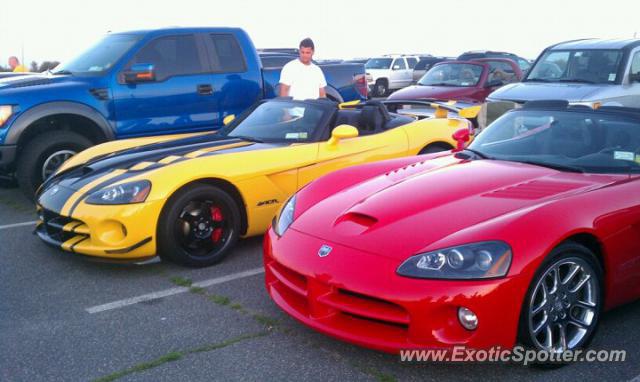 Dodge Viper spotted in Jones Beach, New York