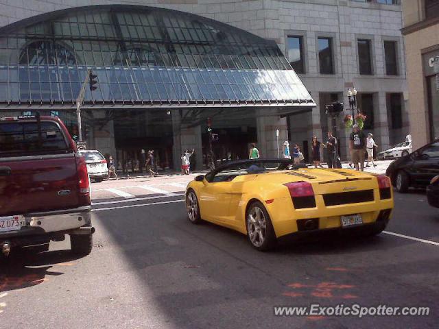 Lamborghini Gallardo spotted in Boston, Massachusetts