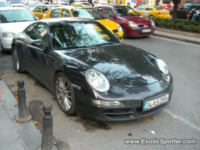 Porsche 911 spotted in Istanbul, Turkey