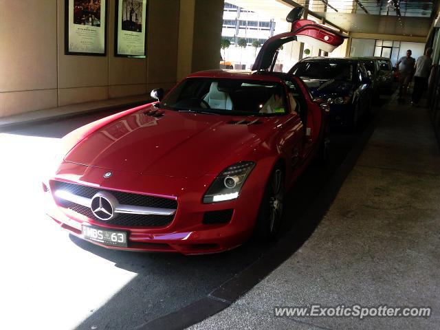 Mercedes SLS AMG spotted in Brisbane, Australia