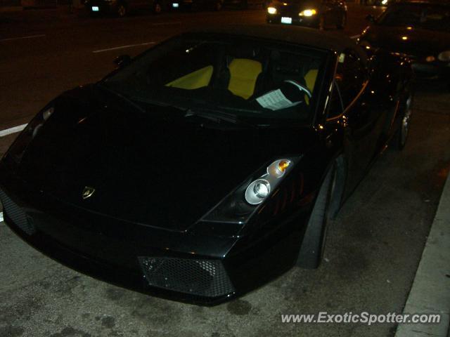 Lamborghini Gallardo spotted in Chicago, Illinois