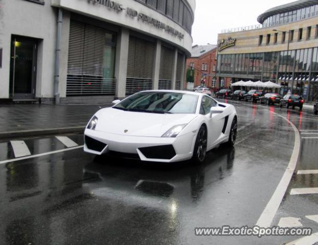 Lamborghini Gallardo spotted in Mainz, Germany