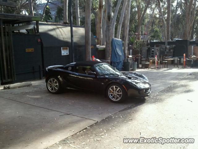 Lotus Elise spotted in La Jolla, California