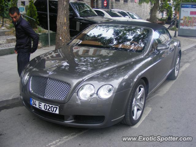 Bentley Continental spotted in Istanbul, Turkey