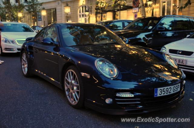 Porsche 911 Turbo spotted in Madrid, Spain